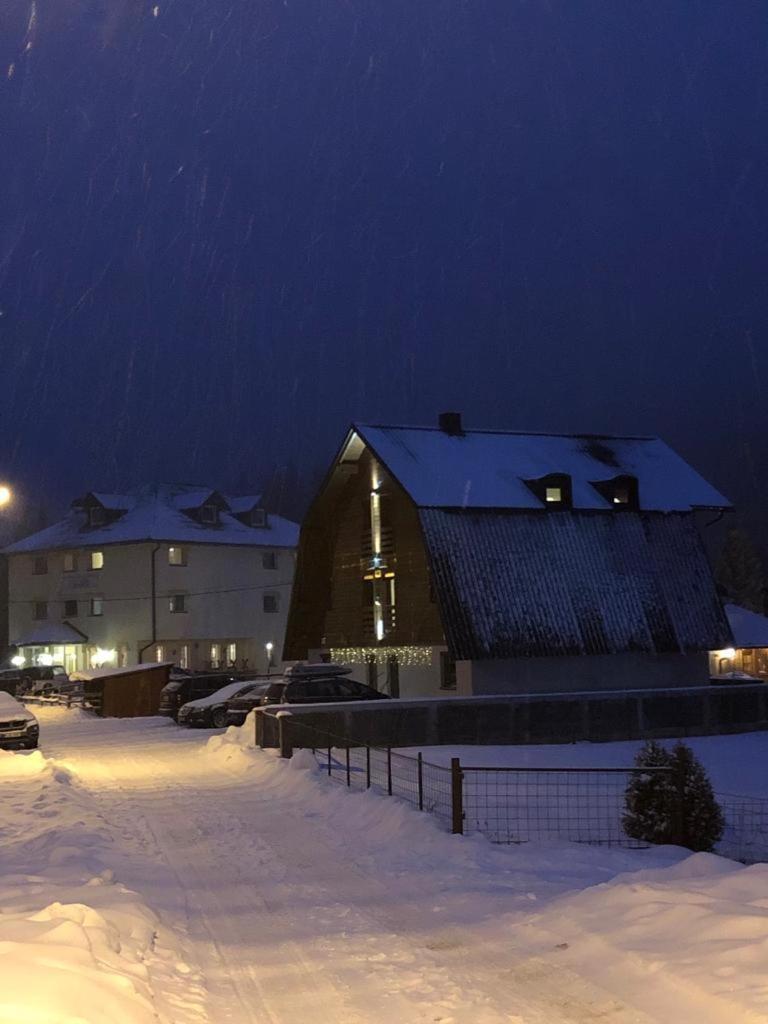 Guest House Alpha Ski Camp Jahorina Buitenkant foto